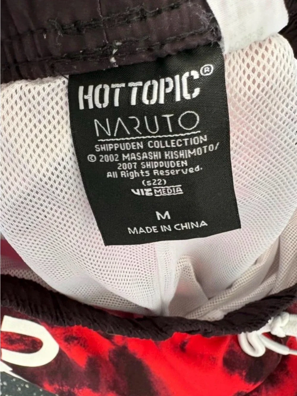 Hot Topic vivid red